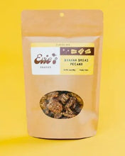 Load image into Gallery viewer, Evie's Snacks. Roasted Pecan Snack Pouch. Banana Bread Pecans
