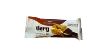 Load image into Gallery viewer, Berg Bar. Peanut Butter Dark Chocolate Energy Bar
