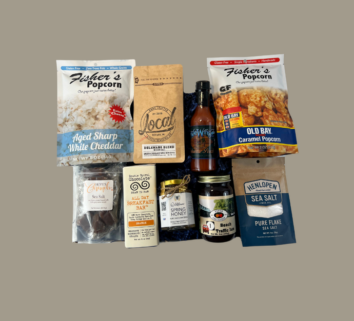 Taste of Delaware Gift Basket. Delaware Gift Box. Delaware food. 